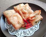 Foto langkah ke 10 dari resep Martabak telor mini isi sosis.