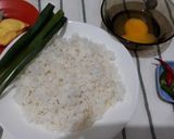 Foto langkah ke 1 dari resep Nasi Goreng Ikan Asin.