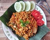 Foto langkah ke 6 dari resep Mie Goreng Aceh.