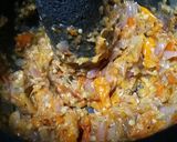 Foto langkah ke 2 dari resep Sambal Bawang ala Bu Rudy.