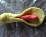 Foto langkah ke 4 dari resep Caterpillar bread.