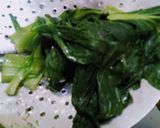 Foto langkah ke 3 dari resep 62. Bak choy siram tahu bawang putih.