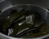 Foto langkah ke 6 dari resep Pepes Ayam Kemangi.