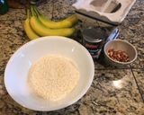 A picture of step 1 of Grilled Sticky Rice Banana (Chuối Nếp Nướng).