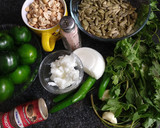 Foto del paso 1 de la receta: Mole Verde