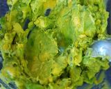 A picture of step 1 of Chunky Salsa.
