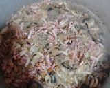Foto del paso 4 de la receta: Pechugas de pollo en salsa de champis y bacon