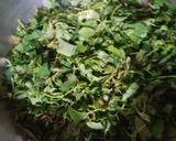 बथुआ साग (bathua saag recipe in Hindi) रेसिपी चरण 1 फोटो