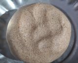 A picture of step 1 of Ragi jowar roti.