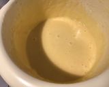 Une image de l'étape 3 de Crèmes aux œufs vanille et abricots secs.