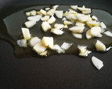Foto del paso 1 de la receta: Bacalao con espinacas y boletus