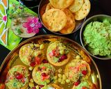 A picture of step 4 of Avacado papadi chaat.