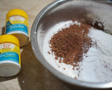 Foto langkah ke 1 dari resep Kue coklat rice cooker.