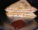 A picture of step 8 of Malai sandwich.