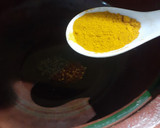 A picture of step 5 of Tamatar curry.