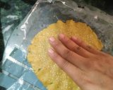 A picture of step 6 of Thalipeeth.