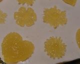 Foto del paso 4 de la receta: Tarta de mandarina ecológica con gominolas caseras light