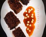 A picture of step 7 of Vanilla Caramel Chocolate Brownies.