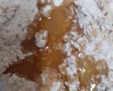 A picture of step 3 of Tikha --- Meetha thepla (spicy --- sweet roti).