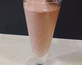 Gambar langkah 3 resipi Double Chocolate Iced Blended.