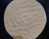 A picture of step 4 of Aloo paratha.