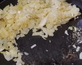 Foto del paso 1 de la receta: Arepa🥯rellena de pollo🍗 hawaiano🍍y queso🫓🧅🧀