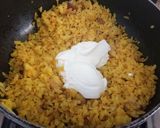A picture of step 3 of Curd Poha Upma.