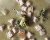 Brokkoli krémleves recept fázis 2 fotója
