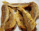 Foto langkah ke 4 dari resep Ikan Asin Pete Bumbu Iris.