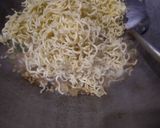 Foto langkah ke 6 dari resep Mi Goreng Telur.