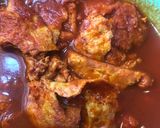 Foto del paso 4 de la receta: Salsa de huevo en salsa de guajillo