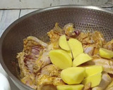 Gambar langkah 2 resipi Gulai Ayam Kerisik.