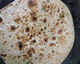 A picture of step 9 of Peas parantha.