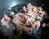Hình bước làm 2 của món Thịt bò xào tỏi