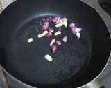 Foto langkah ke 3 dari resep Bawang masak Udang.