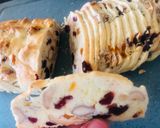 Hình bước làm 4 của món Biscotti sắc màu đón Tết