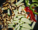 Foto del paso 3 de la receta: Hígado de cordero y fideos de arroz