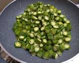Bhindi ki sabzi recipe step 3 photo