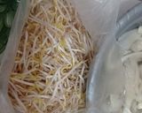 Foto langkah ke 2 dari resep Oseng jamur tauge tahu.