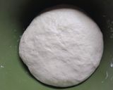 Foto langkah ke 4 dari resep Bakpao No Mixer (Bakpao Isi Selai Cokelat).