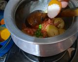 A picture of step 3 of Aloo Methi.