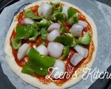 A picture of step 4 of Cream Cheese and Veg Pizza.
