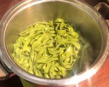 A picture of step 11 of Spinach Pasta.