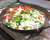 Foto del paso 2 de la receta: Cazuela de carne y vegetales al Malbec