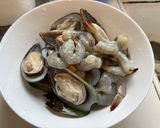 A picture of step 1 of Seafood with Oyster Sauce.
