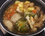Foto del paso 5 de la receta Guiso de verduras con alcachofas y setas vegano