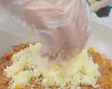 Foto langkah ke 2 dari resep Potato Bolognese Pizza 🍕.
