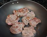Foto del paso 2 de la receta: Lomo de Res en Salsa de Vino