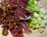 Foto del paso 1 de la receta: Pasta con tomates secos y jamón