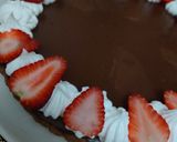 صورة لخطوة 1 من وصفة تارتولات بكريمة الشوكولاتة 🍓🍫